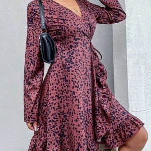 🌙SHEIN Dalmatian print ruffle trim tie side wrap dress🌙